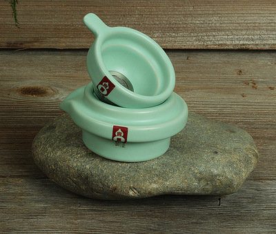 特色汝窯茶漏 雅致與實(shí)用的完美結(jié)合